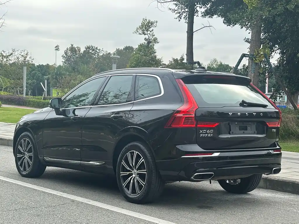 Volvo XC60 — миниатюра 5