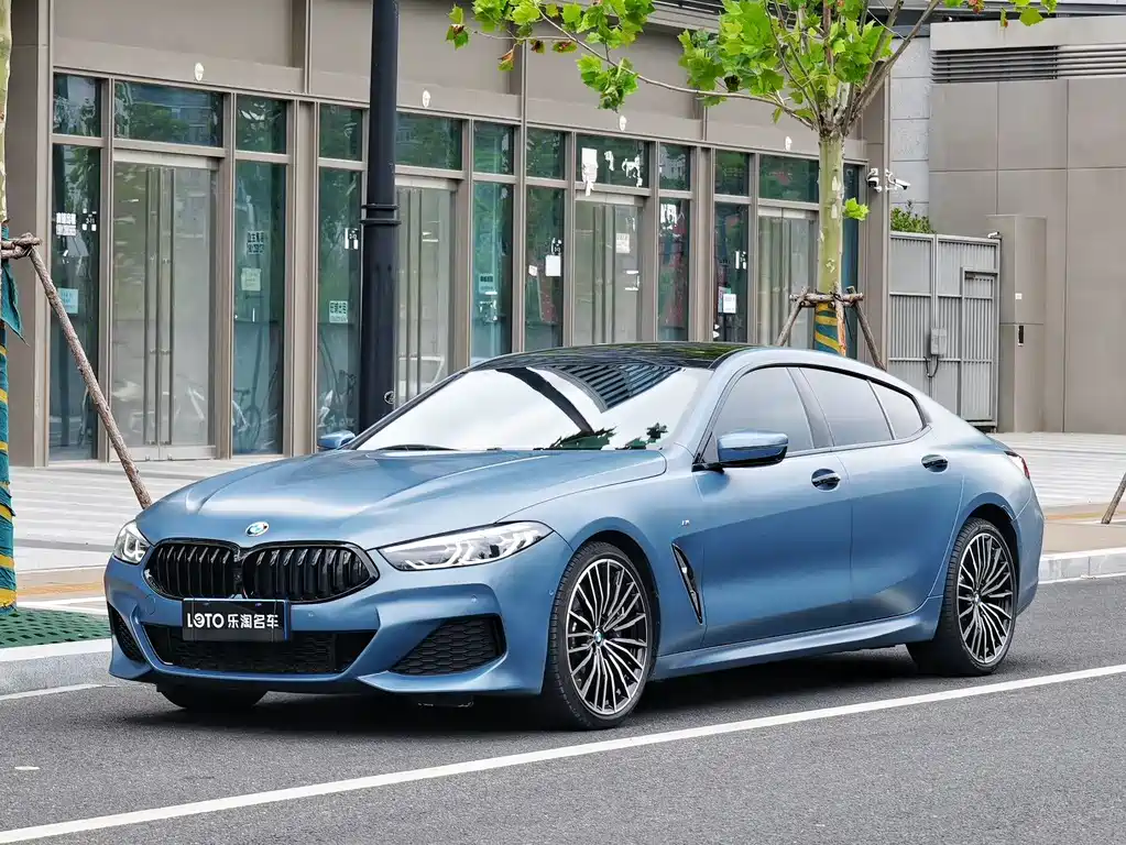 BMW 8 Series 2022