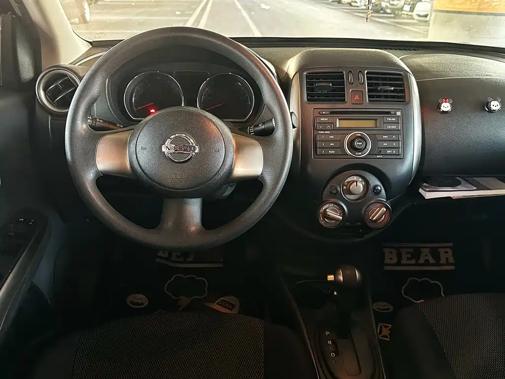 Nissan Sunny — миниатюра 5