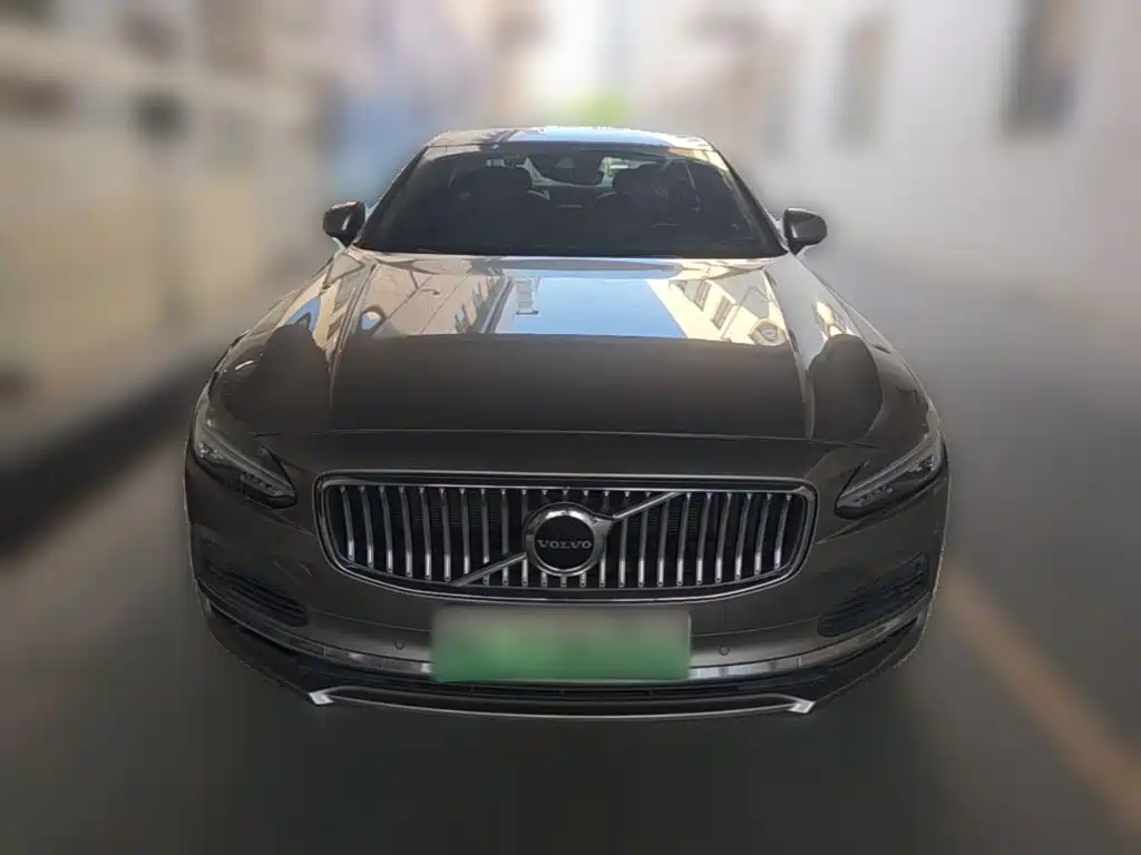 Volvo S90 PHEV — миниатюра 5