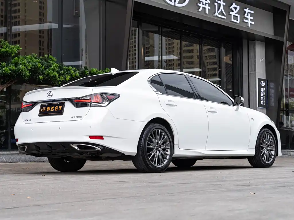 Lexus GS 2017 300 F SPORT