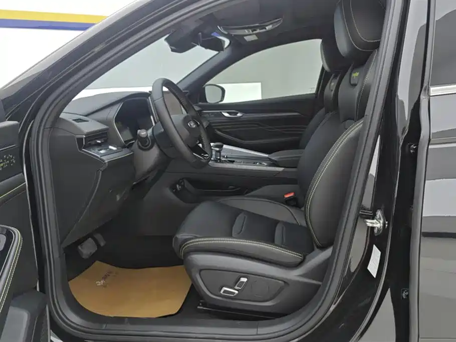 GEELY AUTOMOBILE XINGRUI