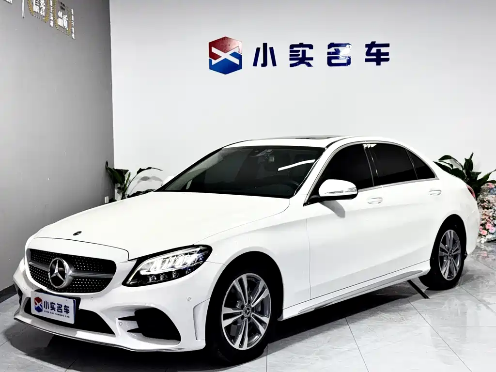 Mercedes-Benz C-Class 2020