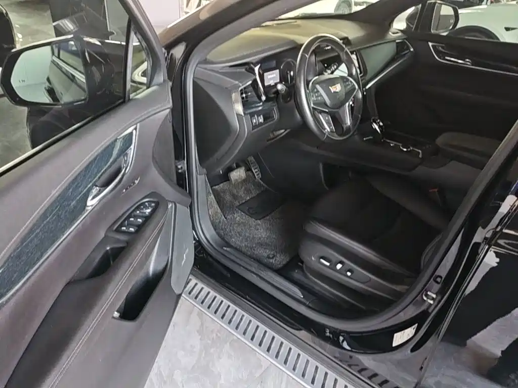 Cadillac XT5 — миниатюра 16