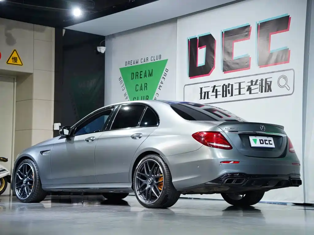 Mercedes-Benz E-Class AMG — миниатюра 14