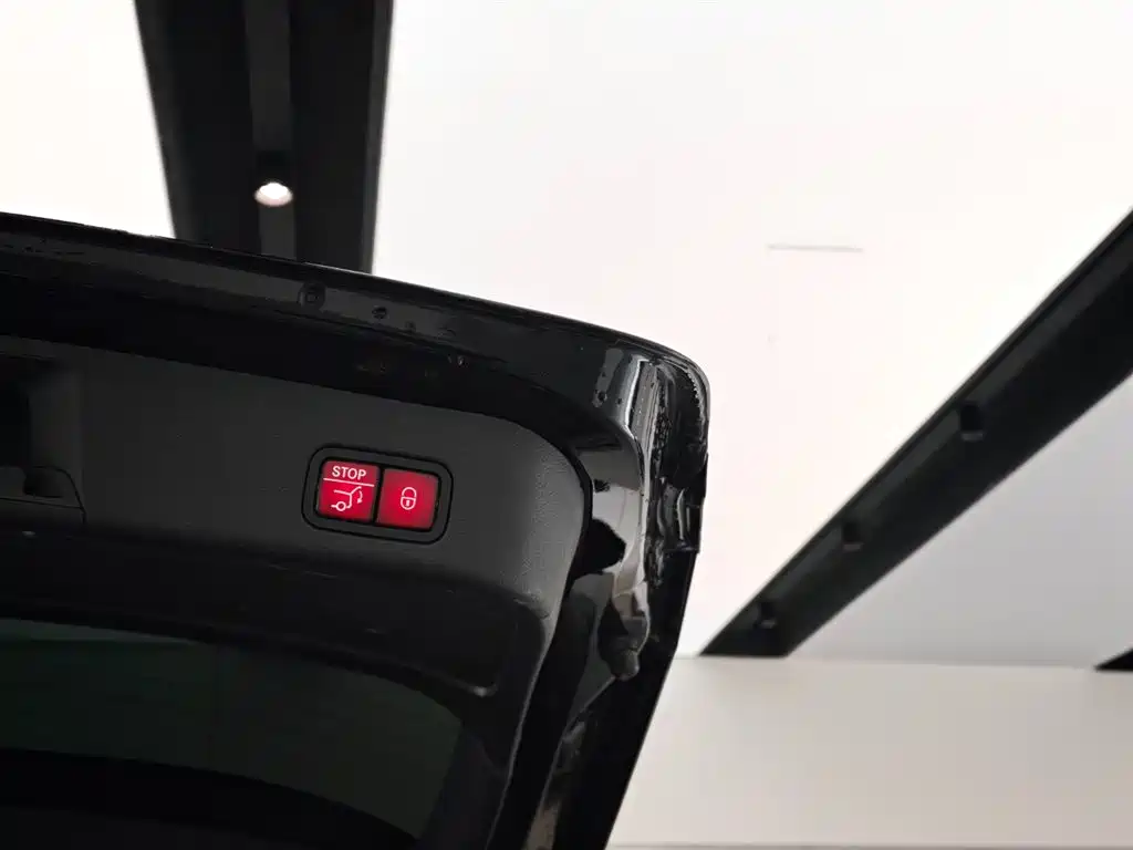 MERCEDES-BENZ GLE AMG