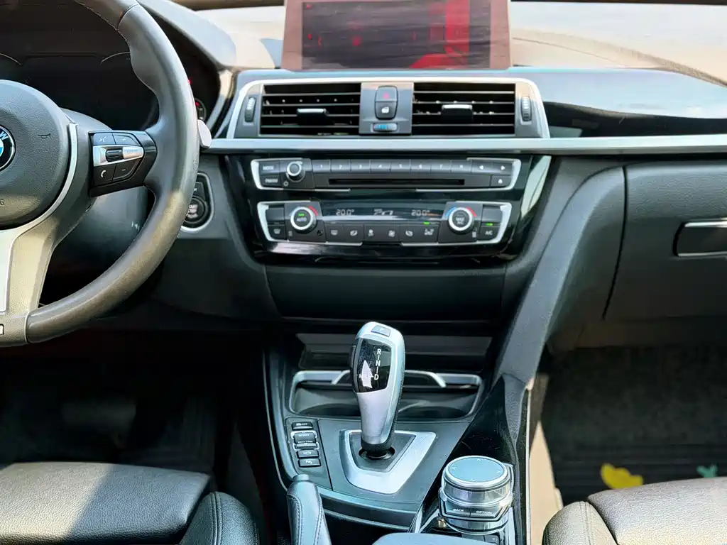 BMW 3 Series GT — миниатюра 5