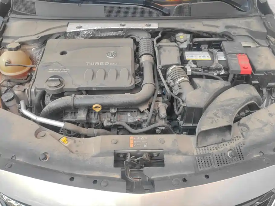 Buick Verano — миниатюра 10