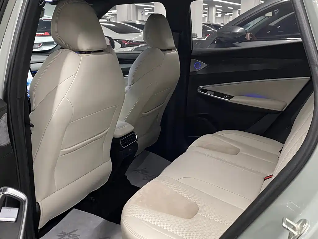 Geely Boyue — миниатюра 10