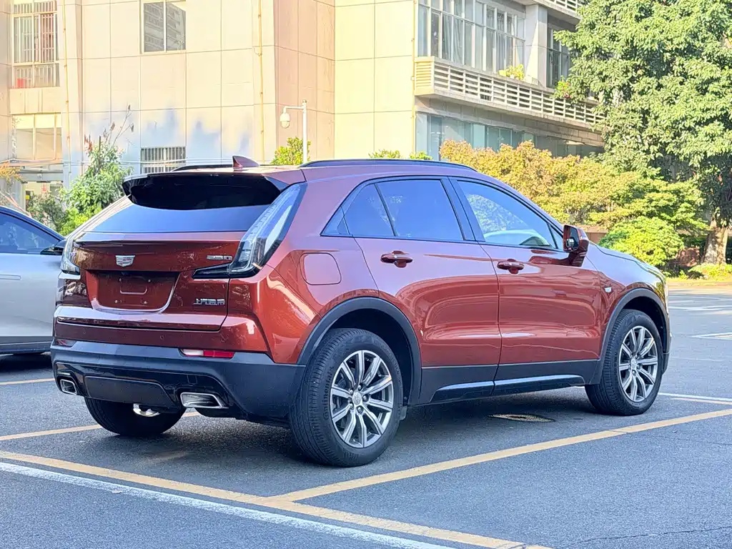Cadillac XT4 — миниатюра 6