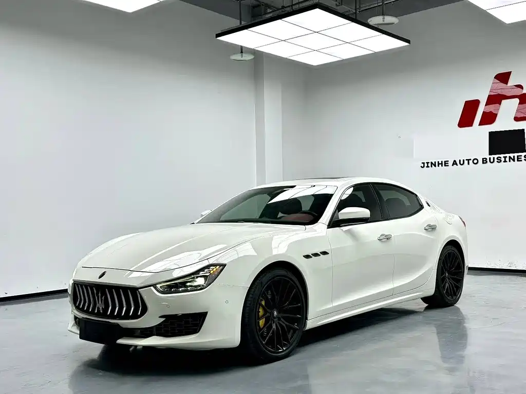 Maserati Ghibli 2020