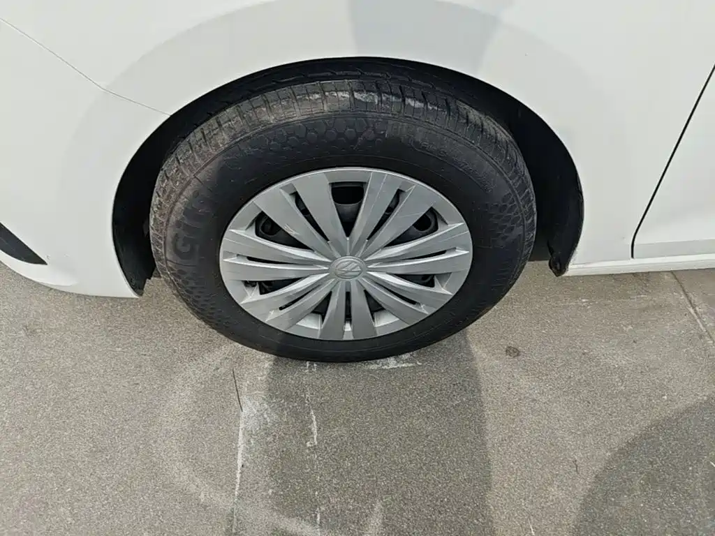 Volkswagen Santana — миниатюра 23