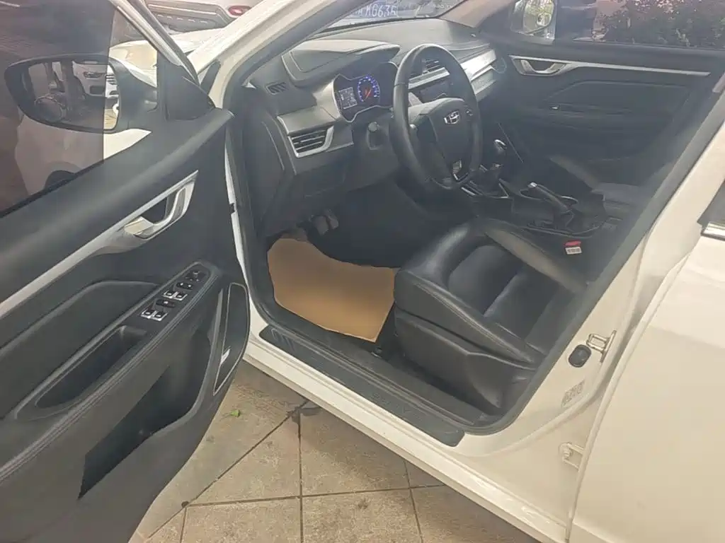 Geely Vision — миниатюра 16
