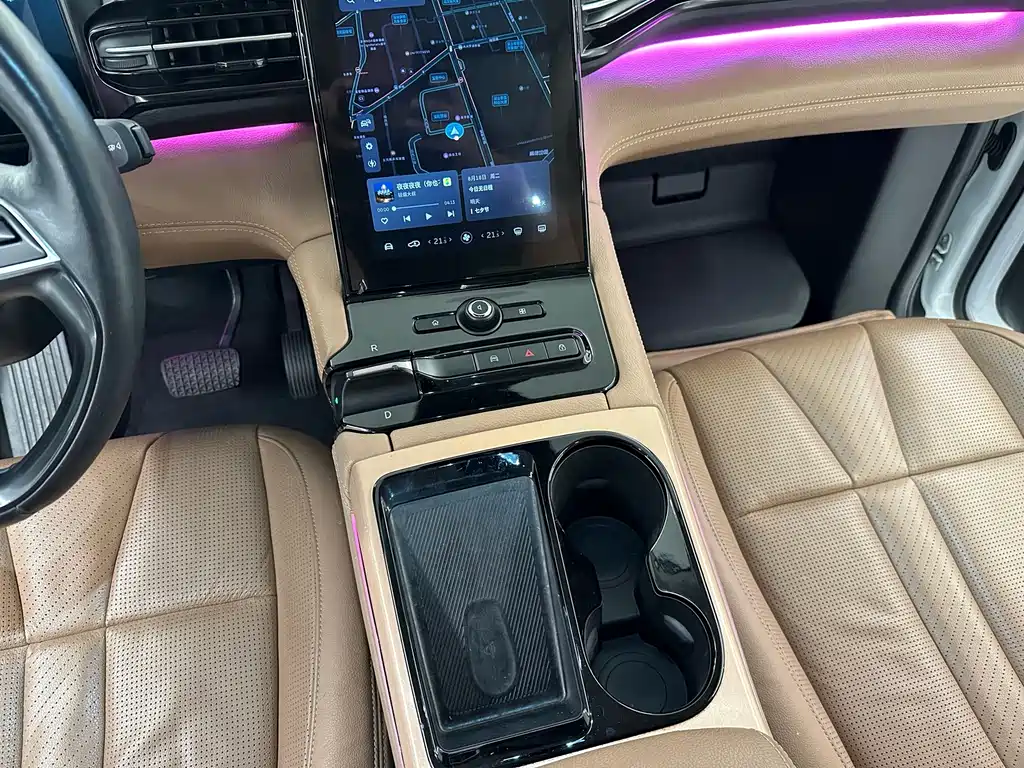 NIO ES8 — миниатюра 19