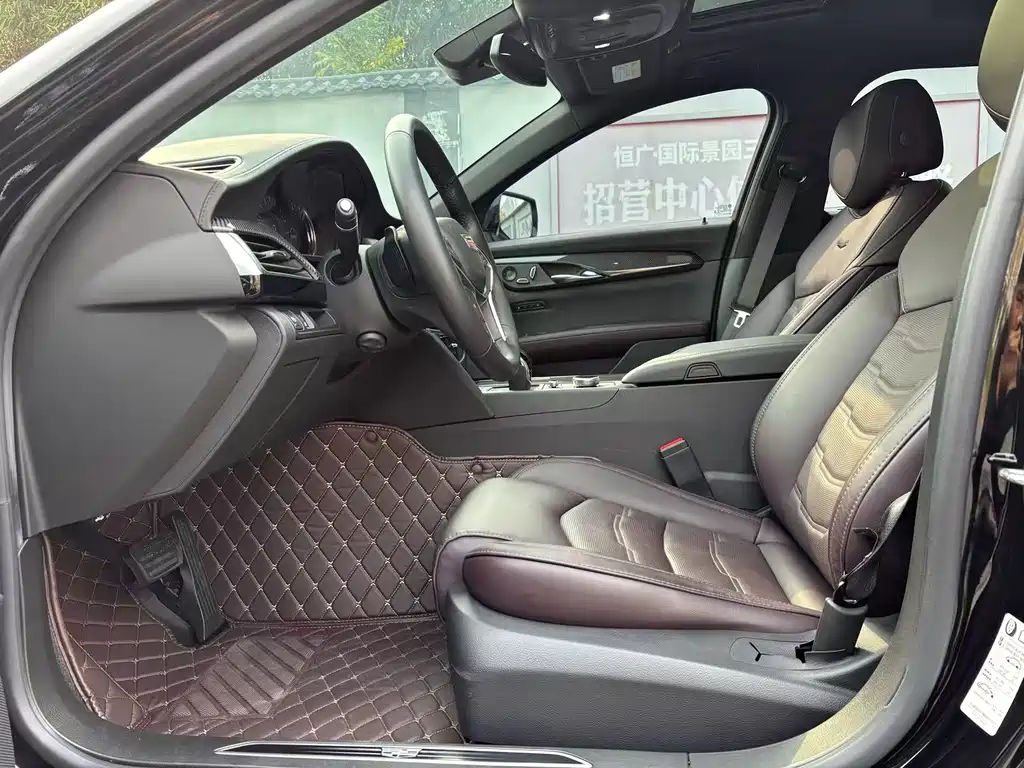 Cadillac CT6 — миниатюра 5