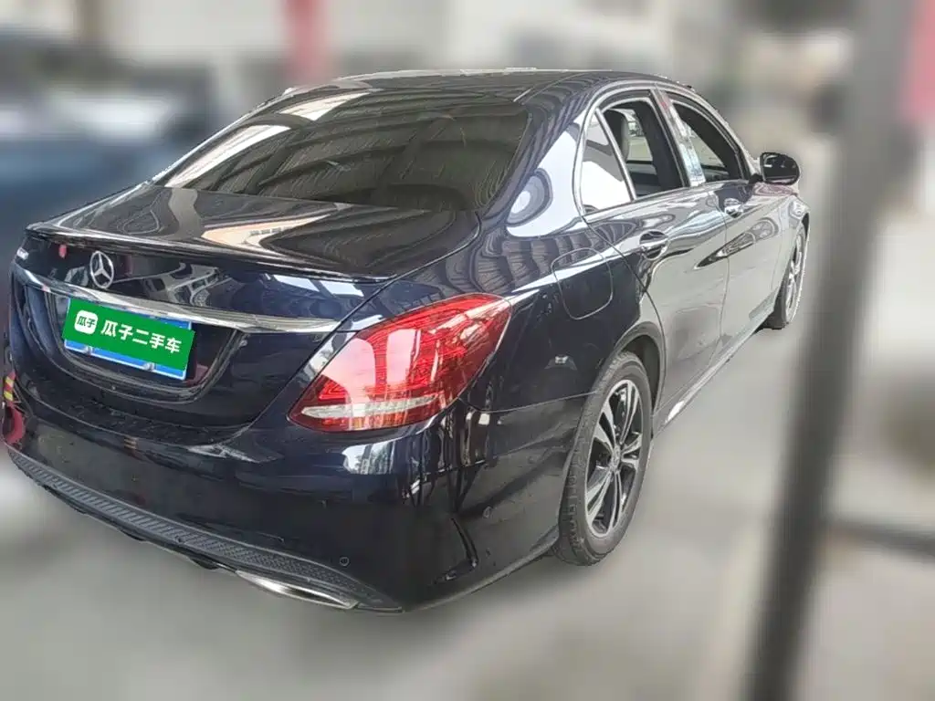 Mercedes-Benz C-Class — миниатюра 10