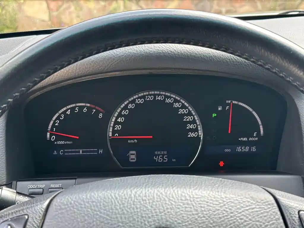 Toyota Crown — миниатюра 12
