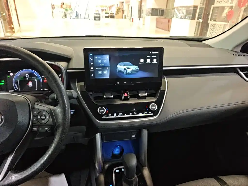 Toyota Frontlander — миниатюра 13