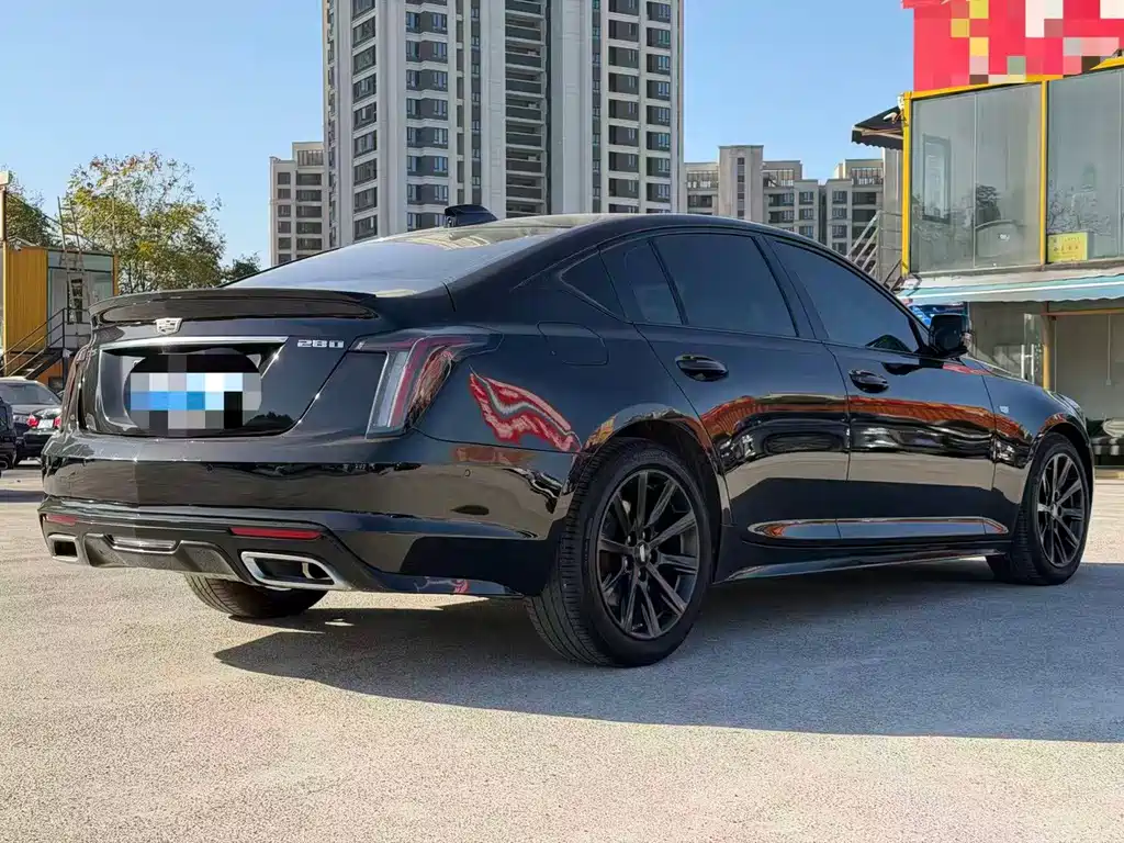 Cadillac CT5 — миниатюра 6