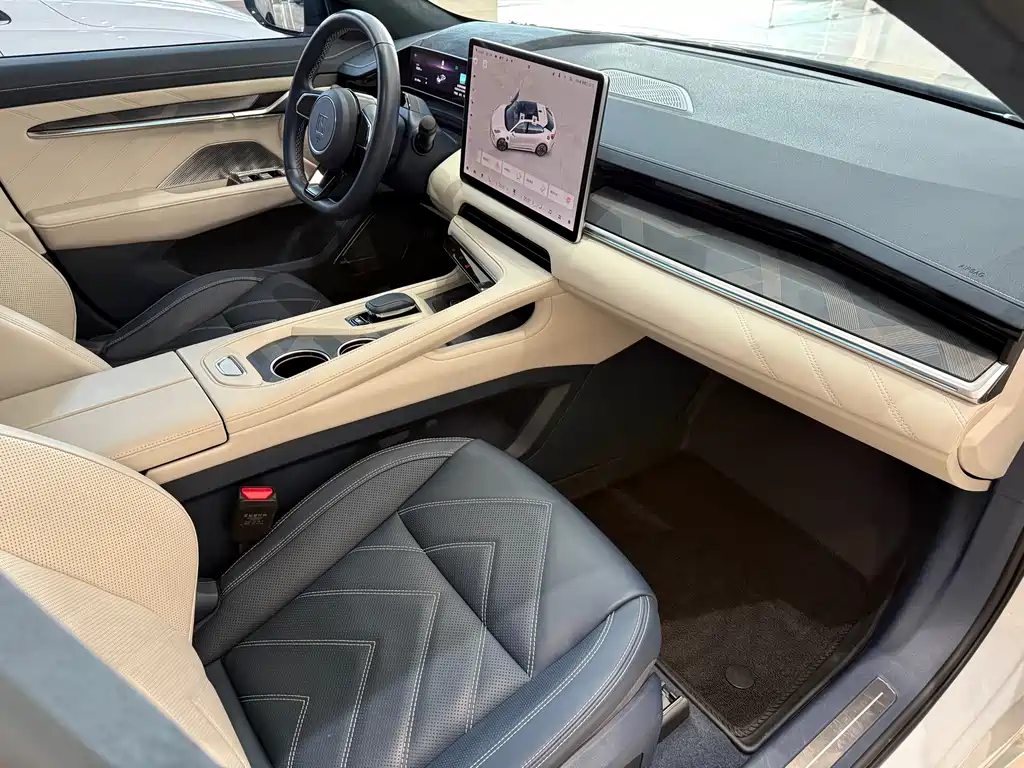 ZEEKR EXTREME KRYPTON 001