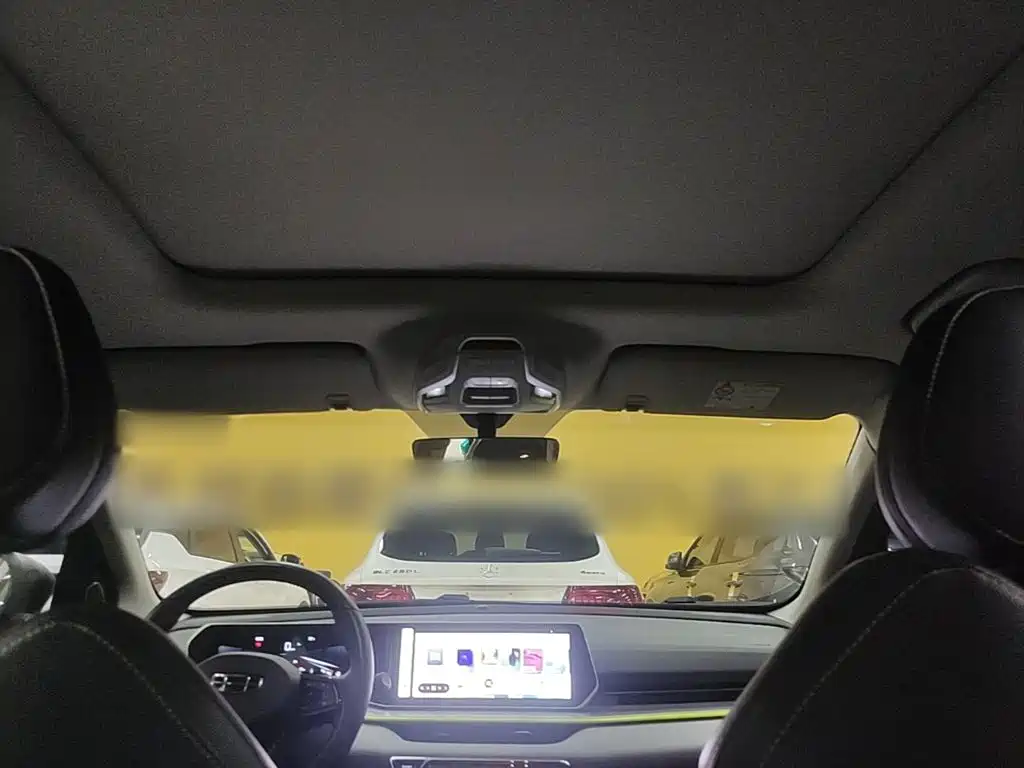 Geely Binyue — миниатюра 18