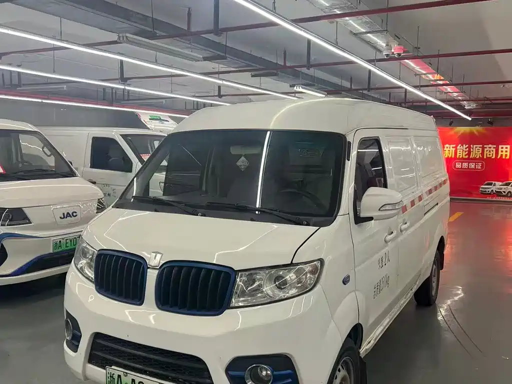 Yuan Cheng Yuan Cheng E5 2021