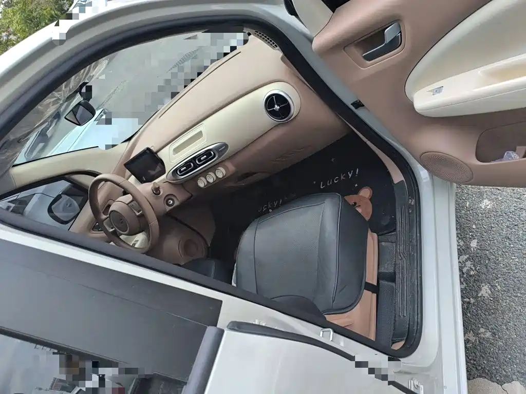 Wuling MINIEV — миниатюра 19