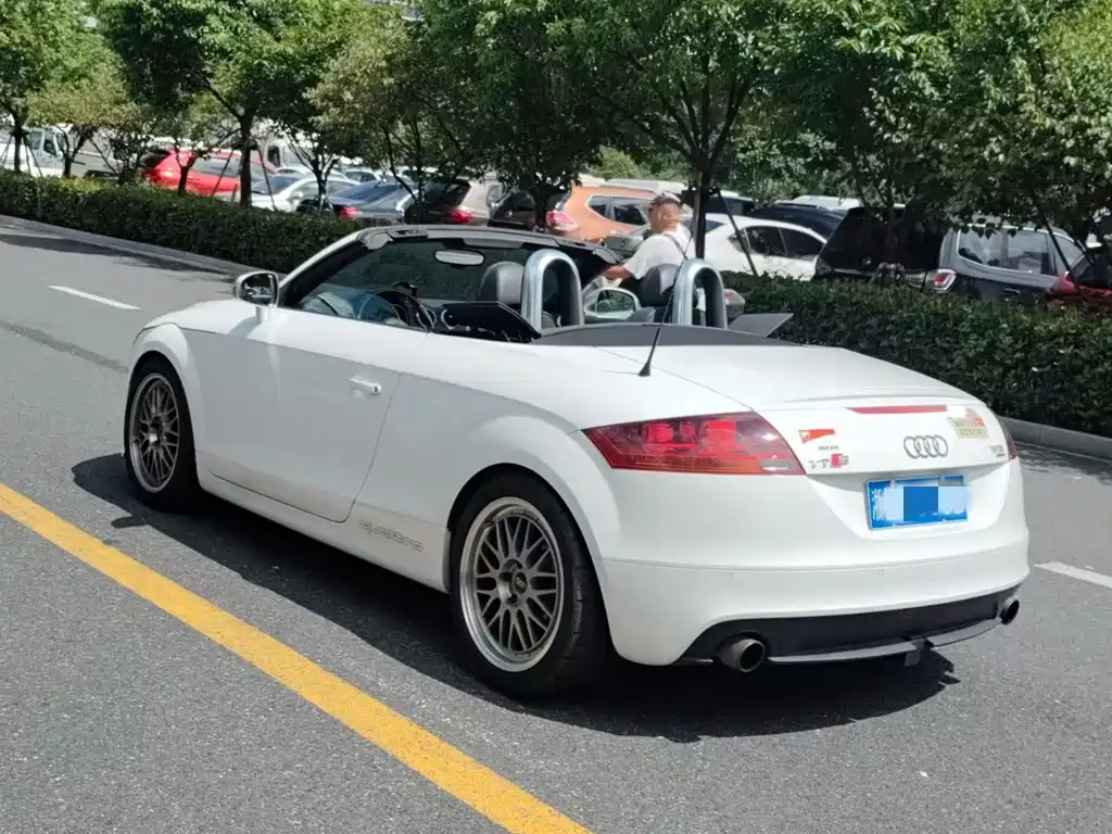 Audi TT — миниатюра 4