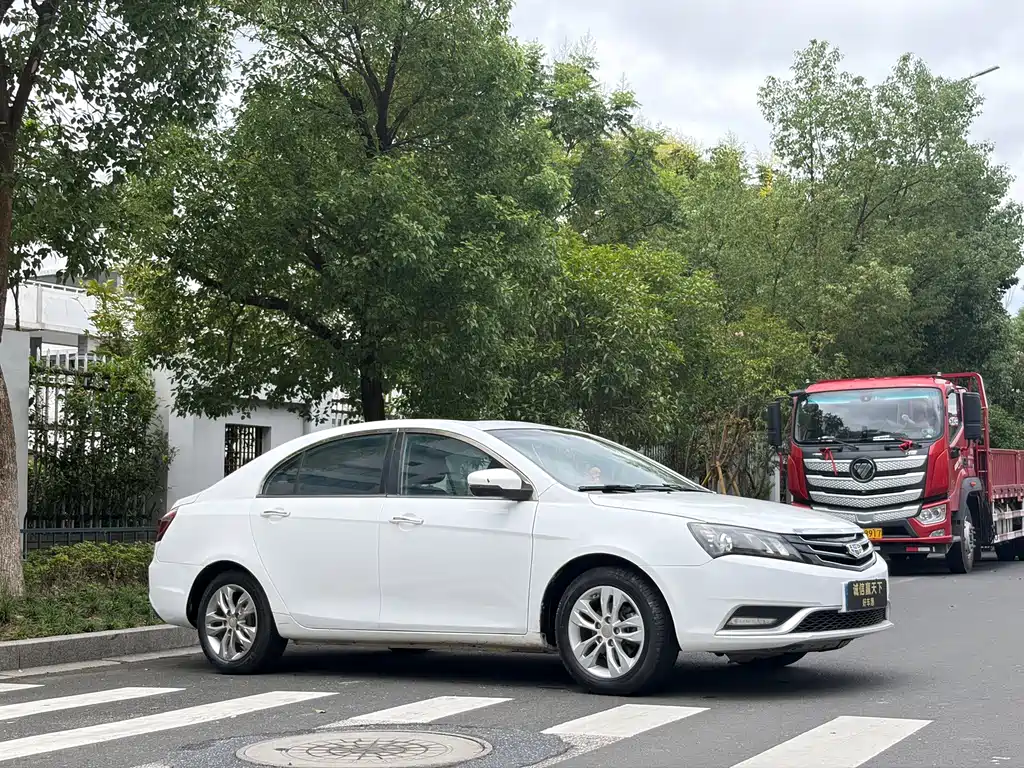 Geely Emgrand — миниатюра 4