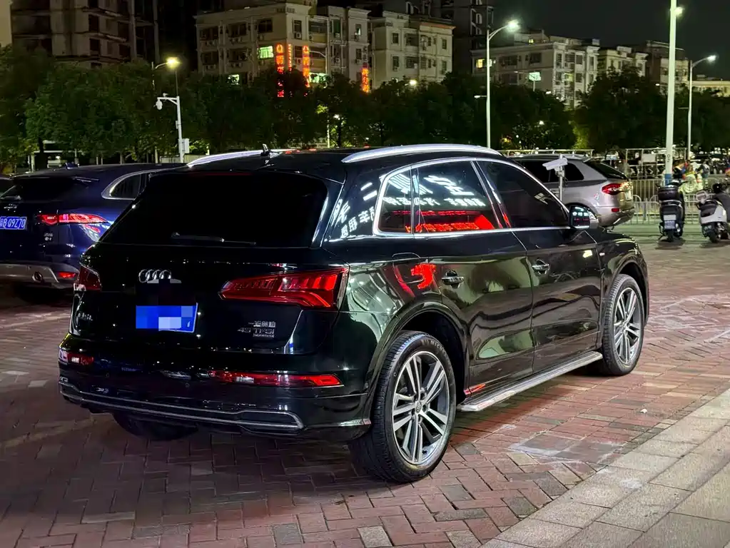 Audi Q5L — миниатюра 4
