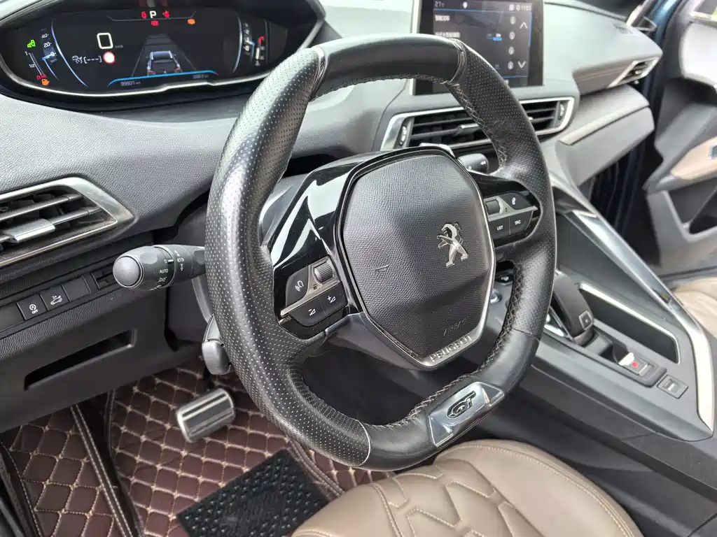Peugeot 5008 — миниатюра 31
