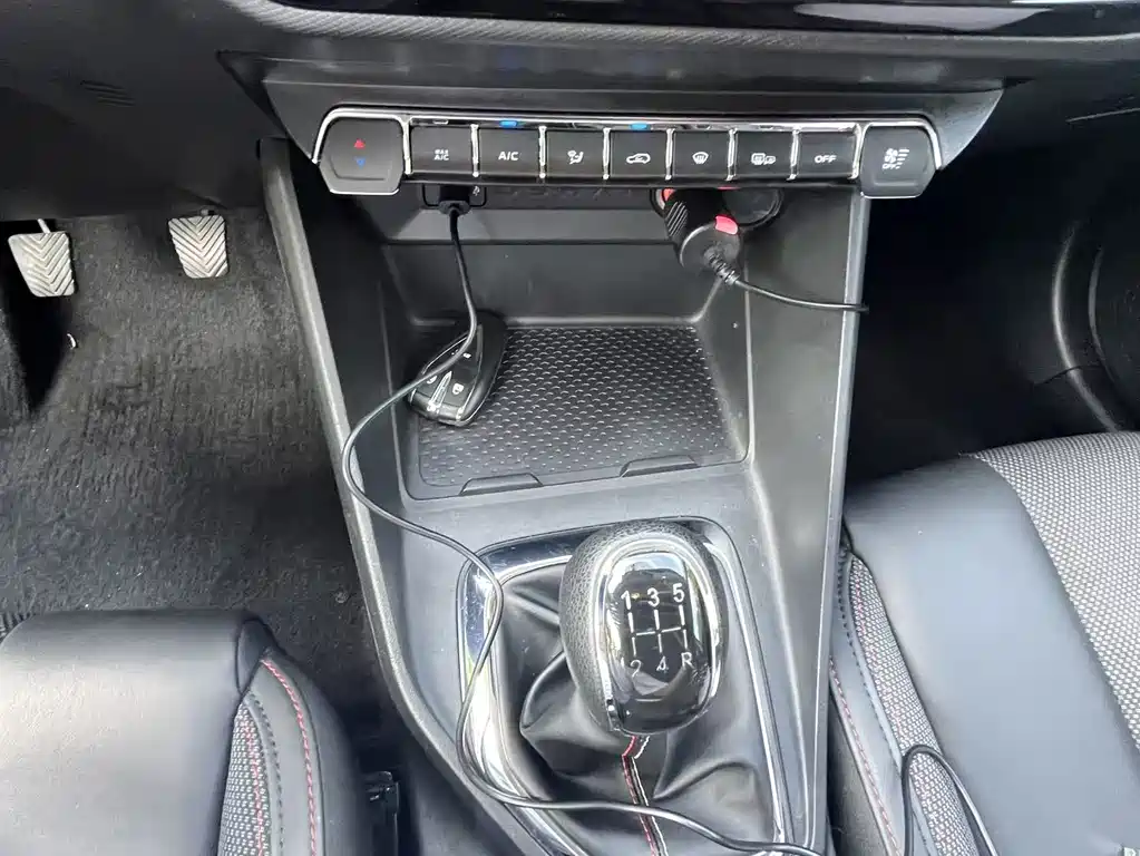Oshan X5 2021 1.6L MT Elite