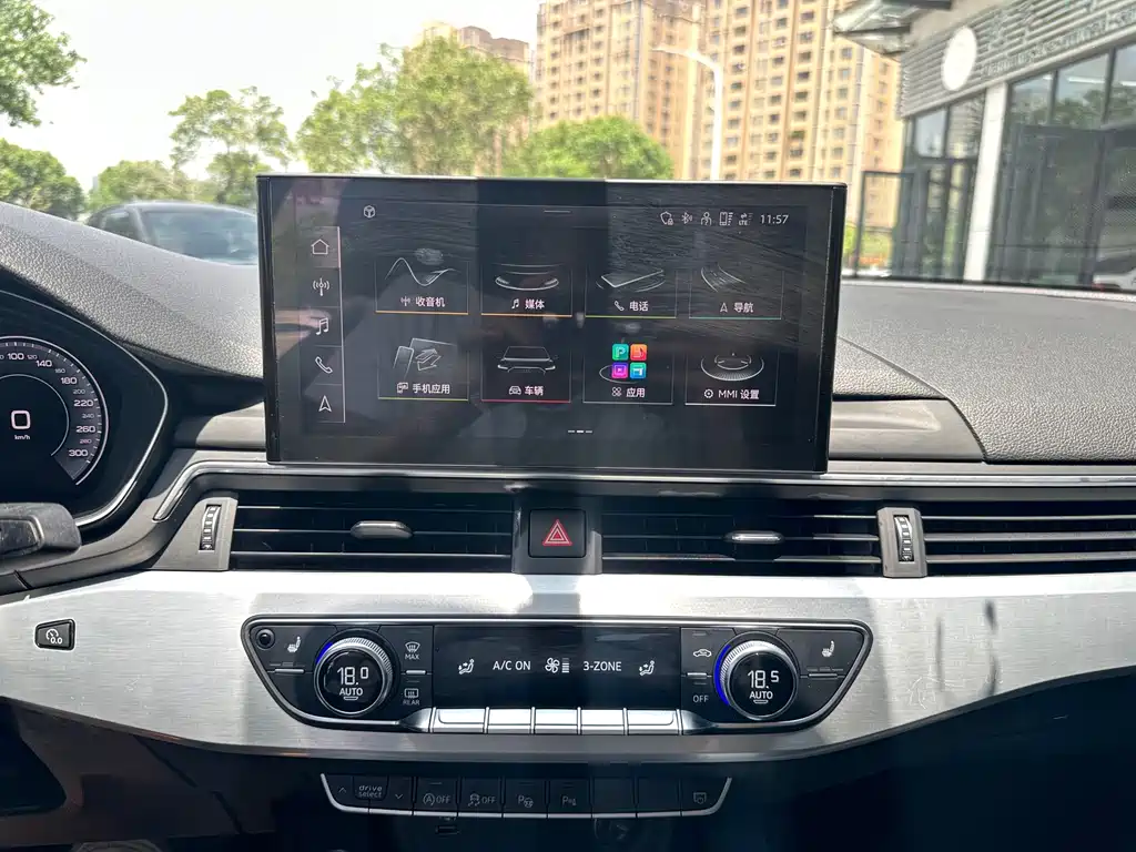 Audi A4L — миниатюра 26