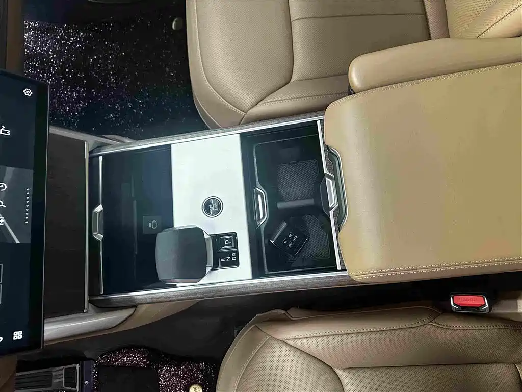 Land Rover Range Rover — миниатюра 11