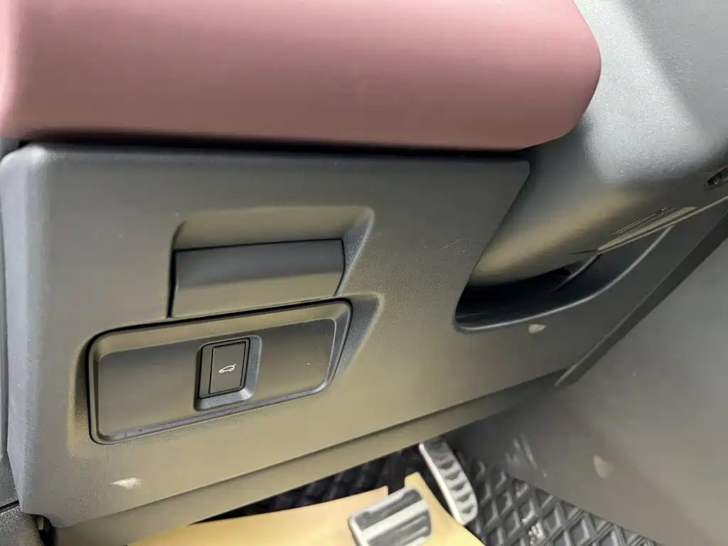 Land Rover Evoque — миниатюра 38