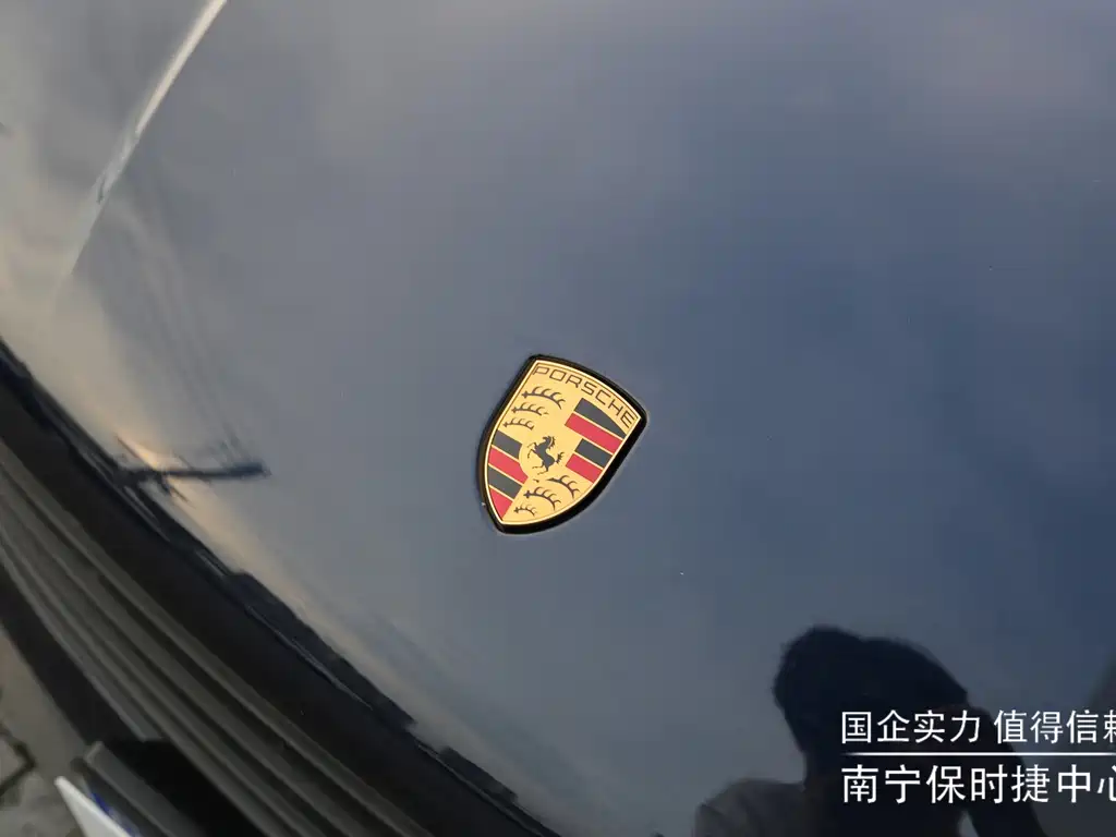 Porsche Macan — миниатюра 9