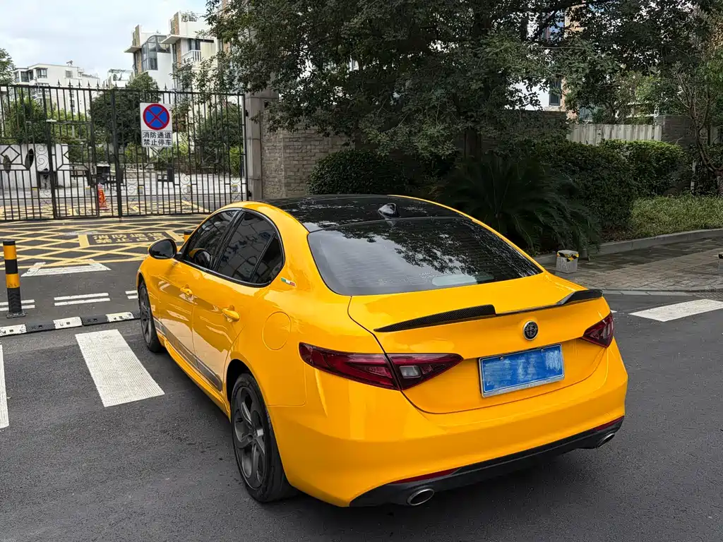 Alfa Romeo Giulia — миниатюра 9