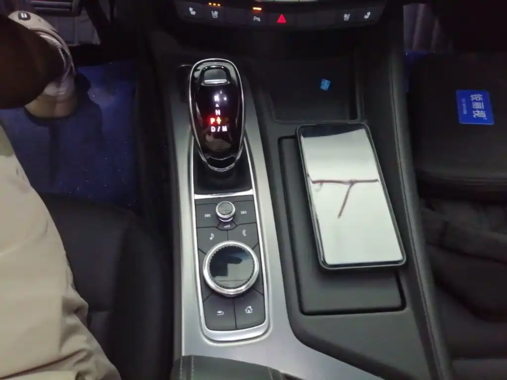 Cadillac CT5 — миниатюра 14