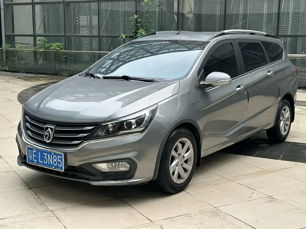 Baojun 310W