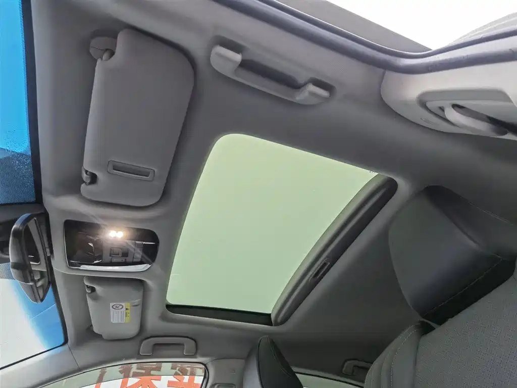 TOYOTA LING FANG HARRIER