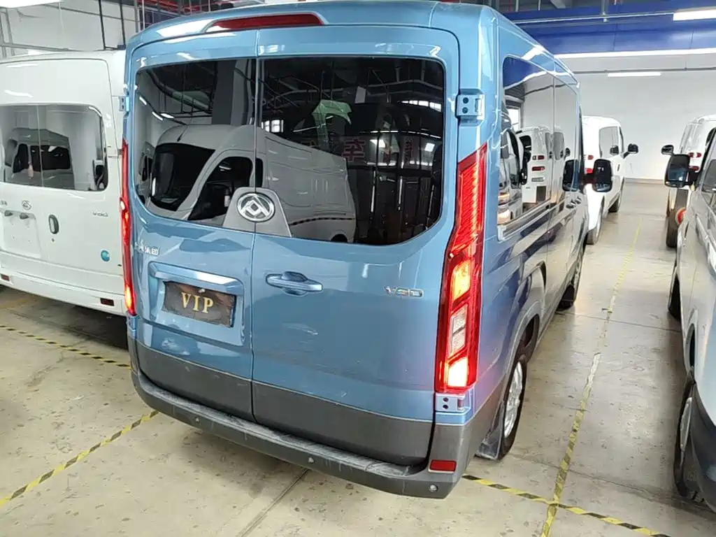 Maxus V90 — миниатюра 7