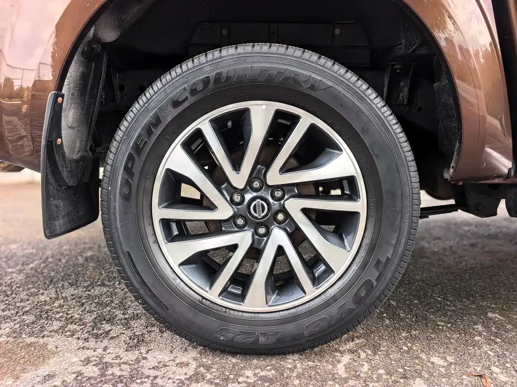 Nissan Navara — миниатюра 20