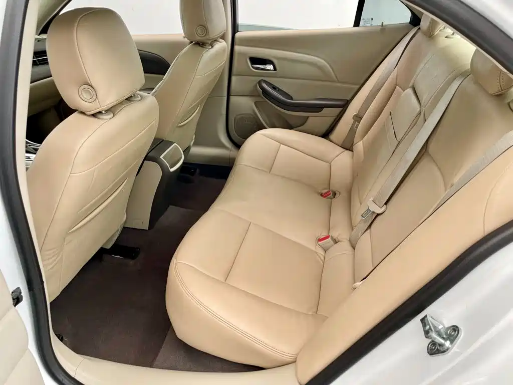 Chevrolet Malibu — миниатюра 7