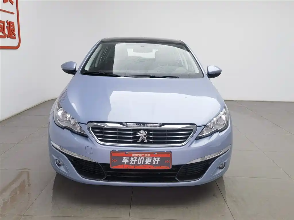 PEUGEOT 308S