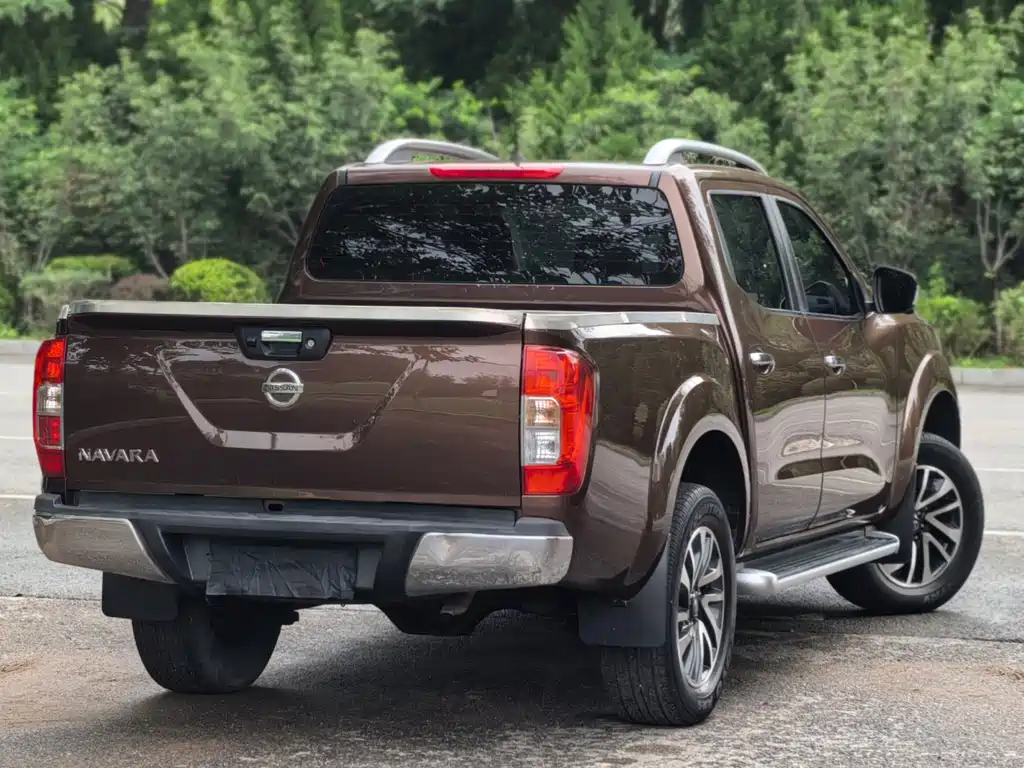Nissan Navara — миниатюра 6