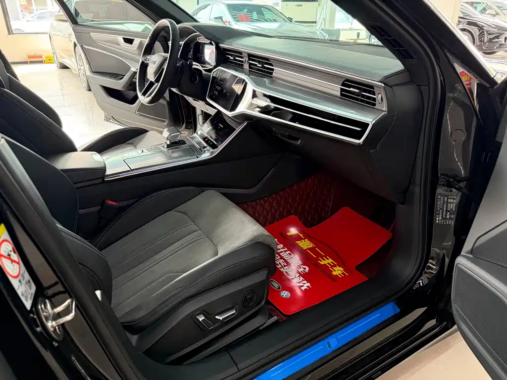Audi A6L — миниатюра 9