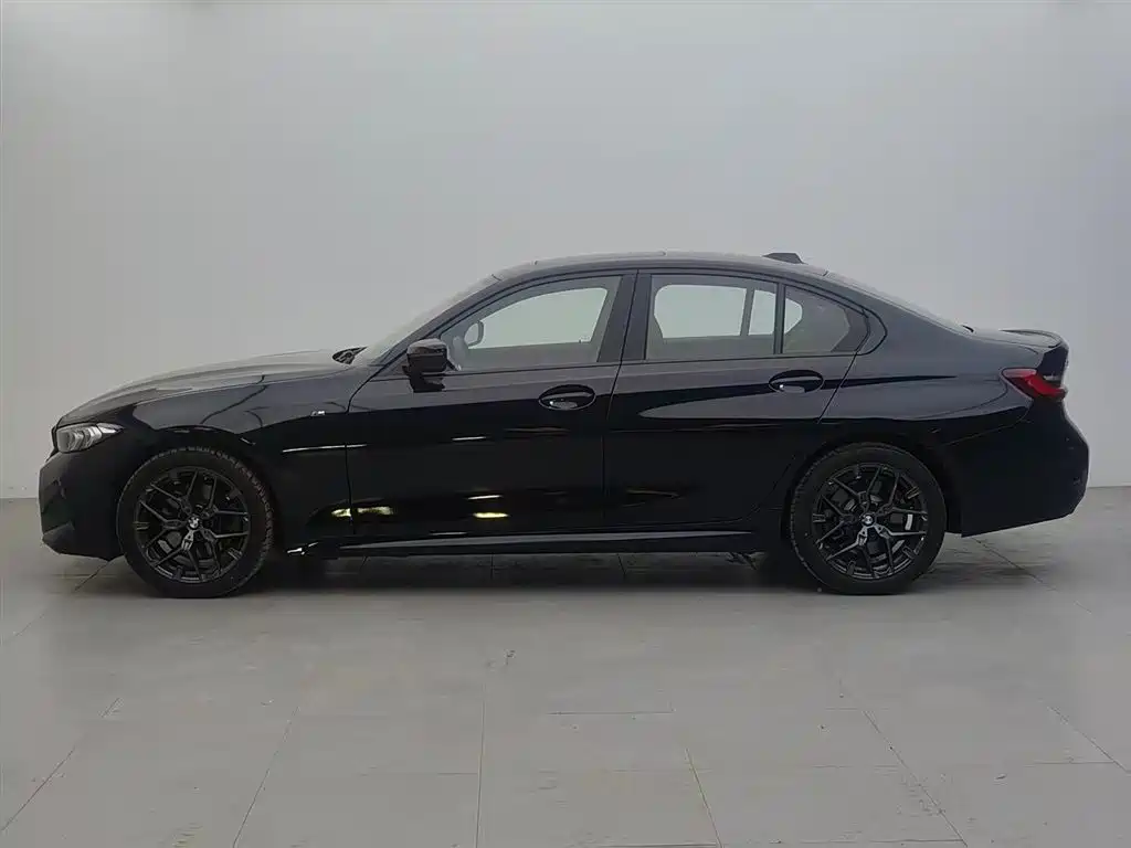BMW 3 Series 3 2025 330i M Sport
