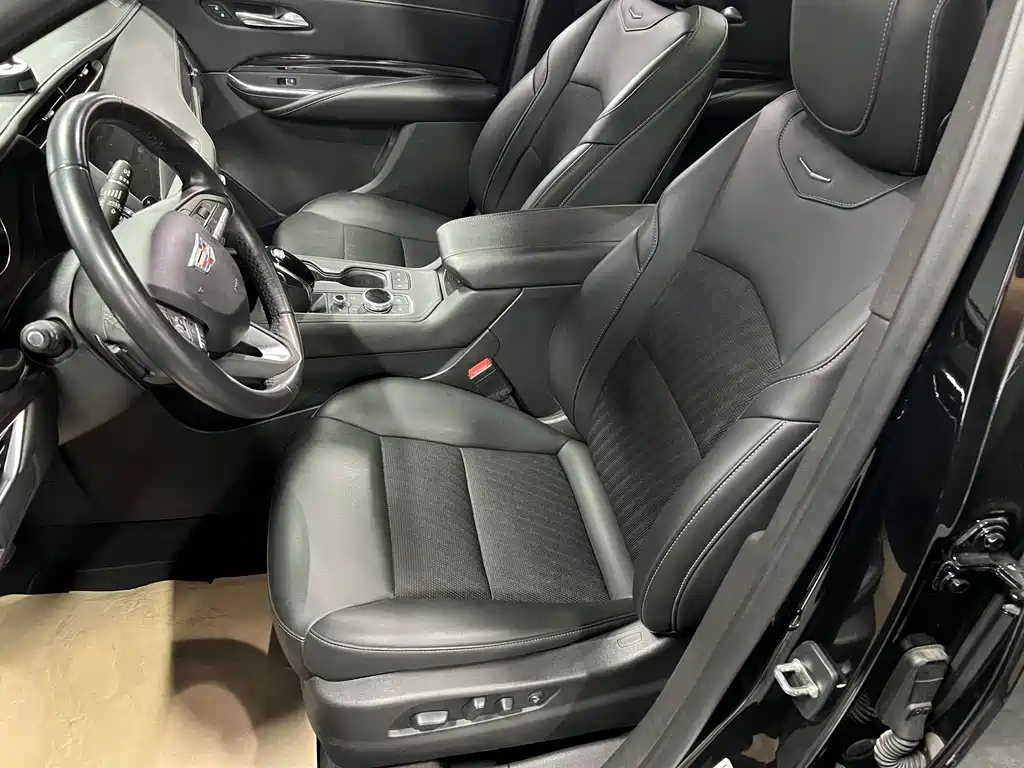 Cadillac XT4 — миниатюра 17