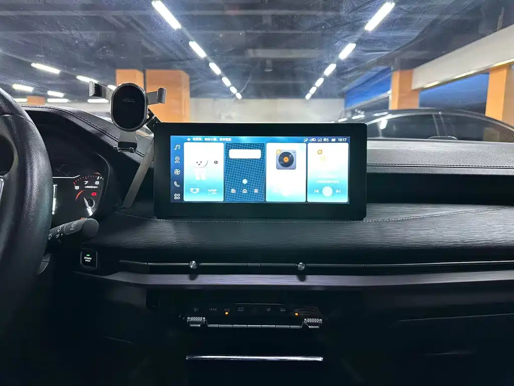 Wuling Jiachen — миниатюра 11
