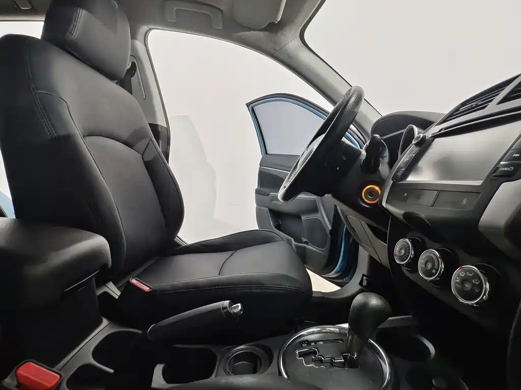 Mitsubishi ASX — миниатюра 14